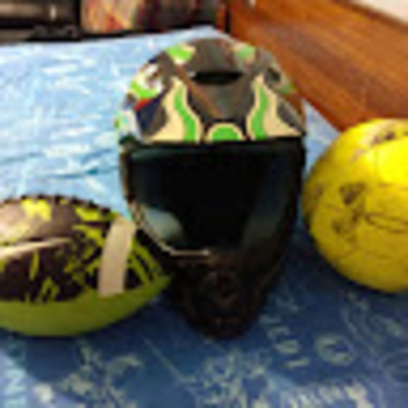 Meet your Posher, Joshua - Picture 1 of 1